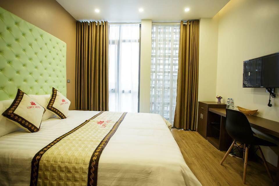 Luffy Hotel Uong Bi Eksteriør billede
